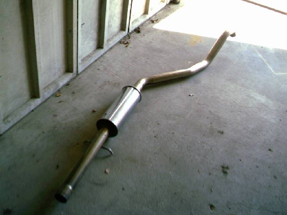 exhaust 002.JPG